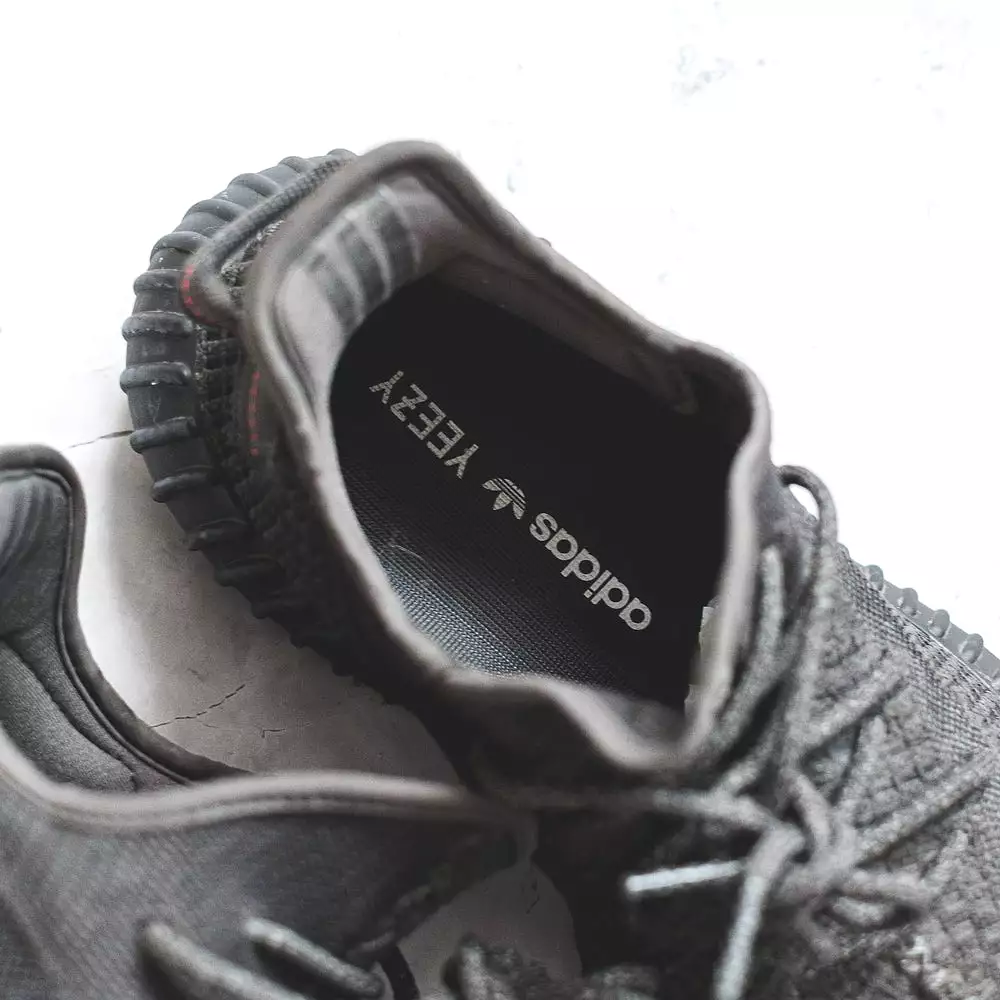 adidas Yeezy Boost 350 V2 Black (Non-Reflective)