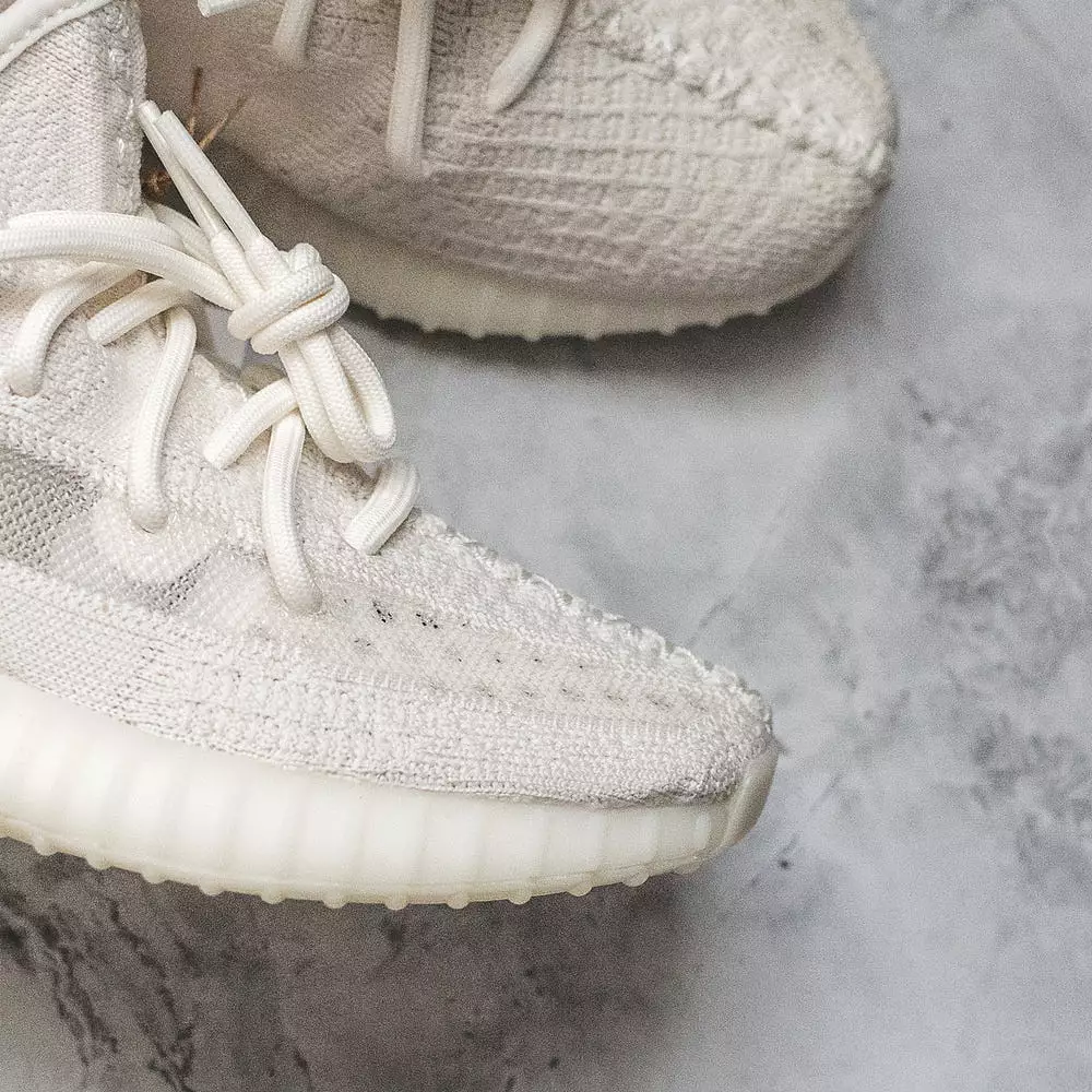 adidas Yeezy Boost 350 V2 Bone