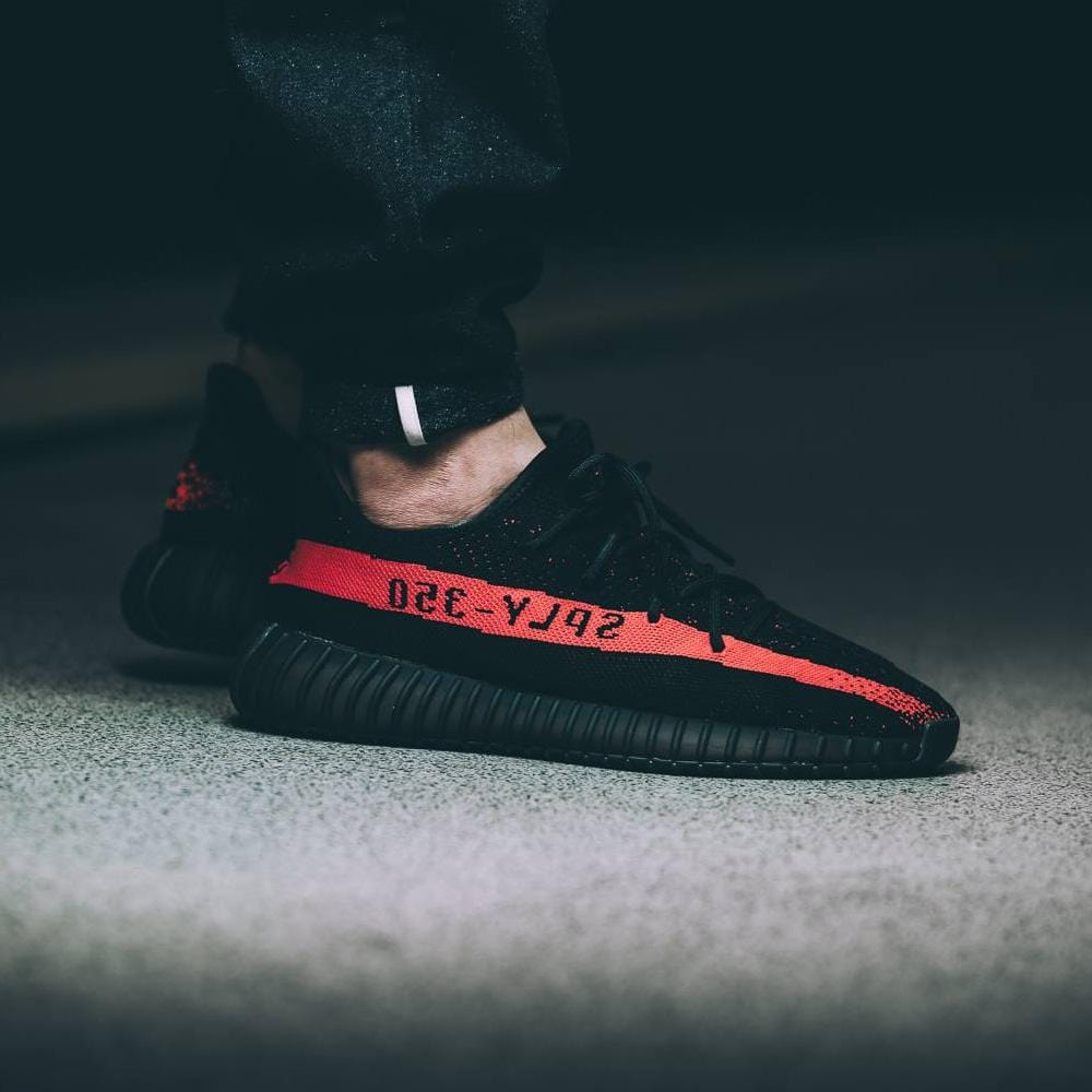 adidas Yeezy Boost 350 V2 Core Black Red