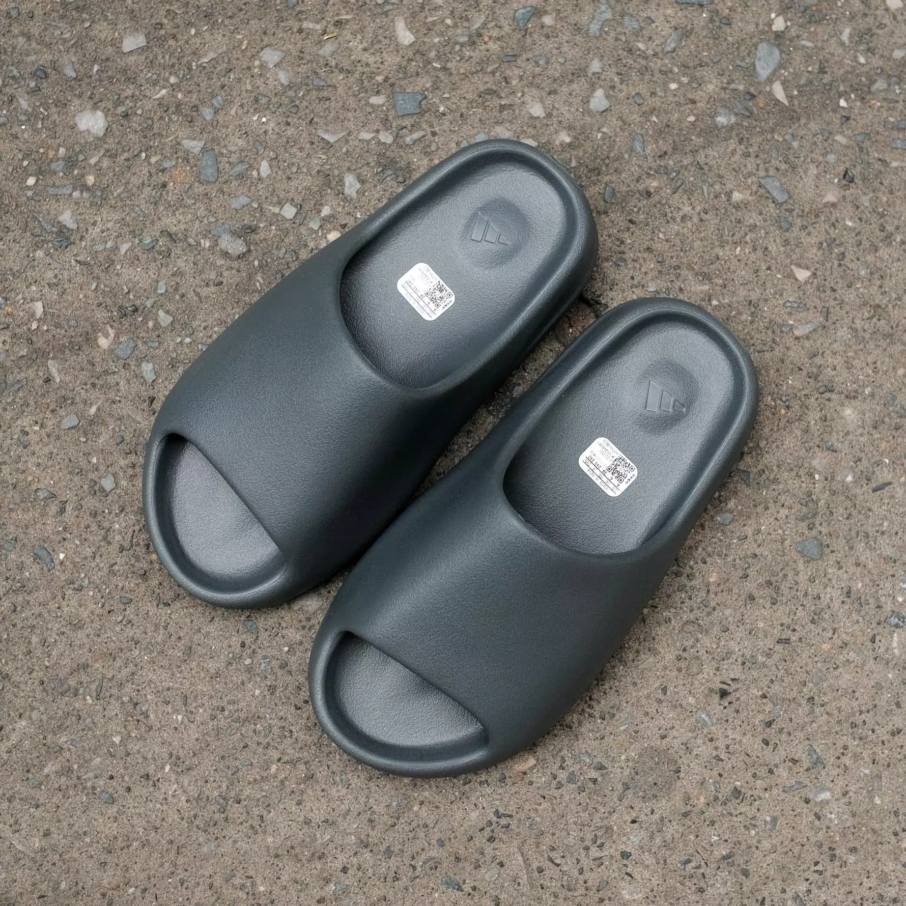 Adidas Yeezy Slide Slate Grey ID2350