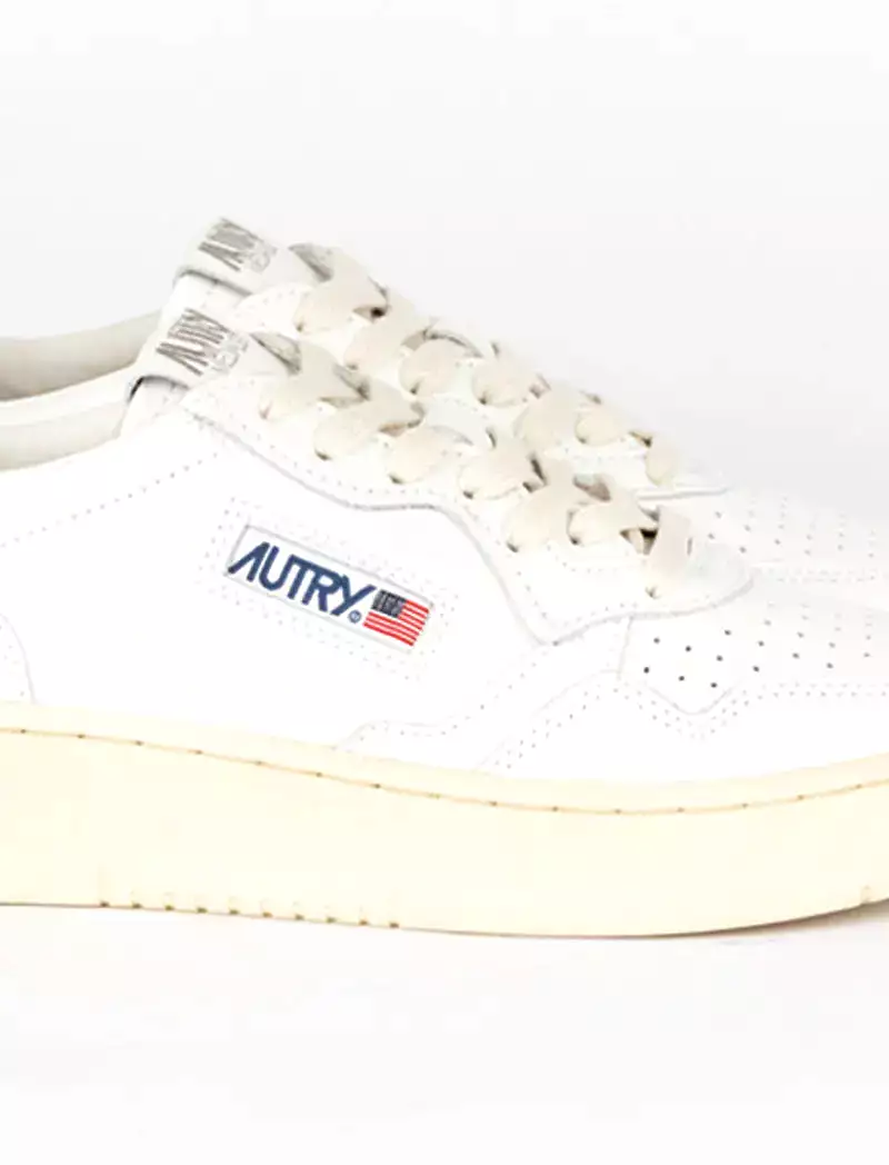 Autry Medalist Low Trainers White / Pink