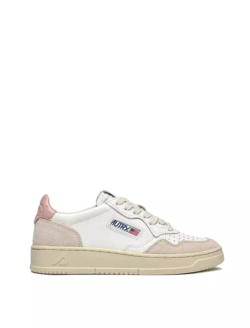 Autry Womens Medalist Low Leather / Suede White / Powder Trainers