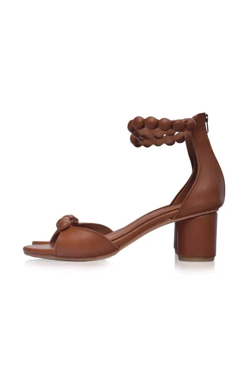 Candy Round Heel Sandals in Vintage Camel