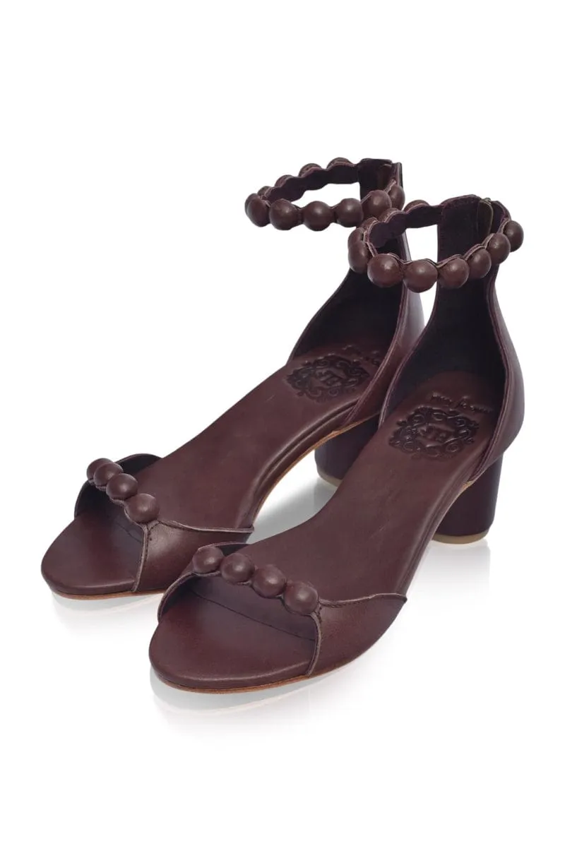 Candy Round Heel Sandals in Vintage Camel