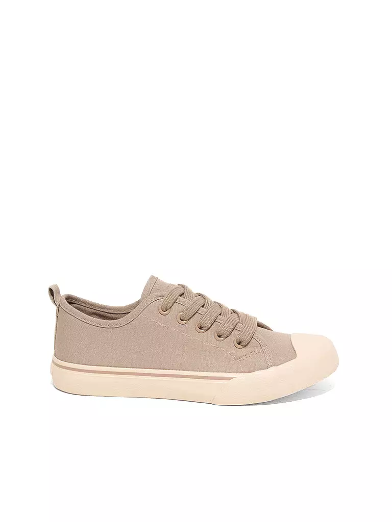 Chennai Lace up Sneakers