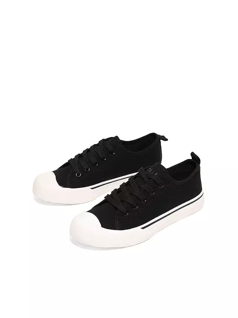 Chennai Lace up Sneakers