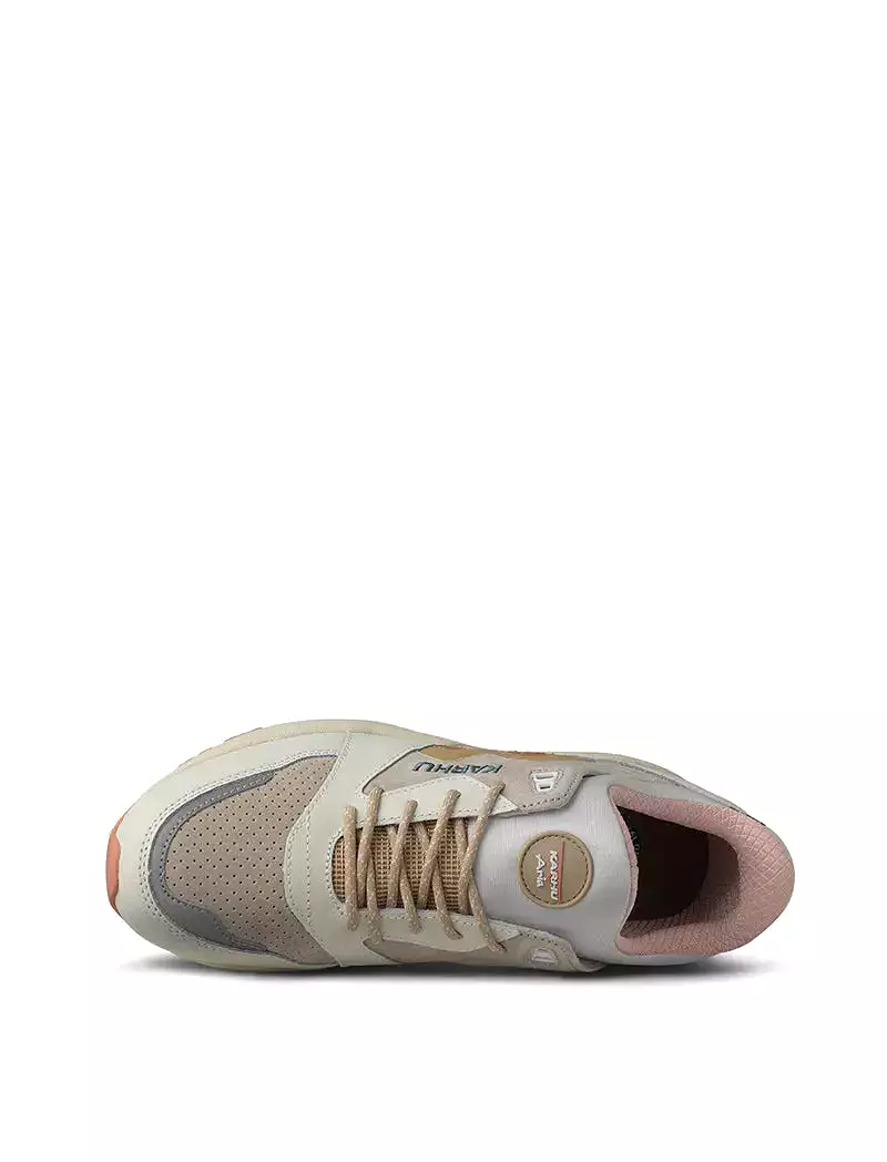 Karhu Womens Aria 95 Lily White / Curry