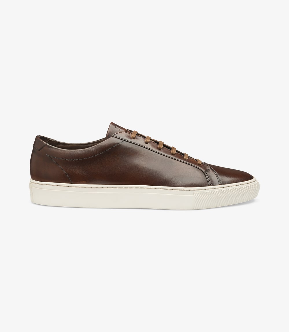 LOAKE  Sprint - Leather Sneakers -  Dark Brown