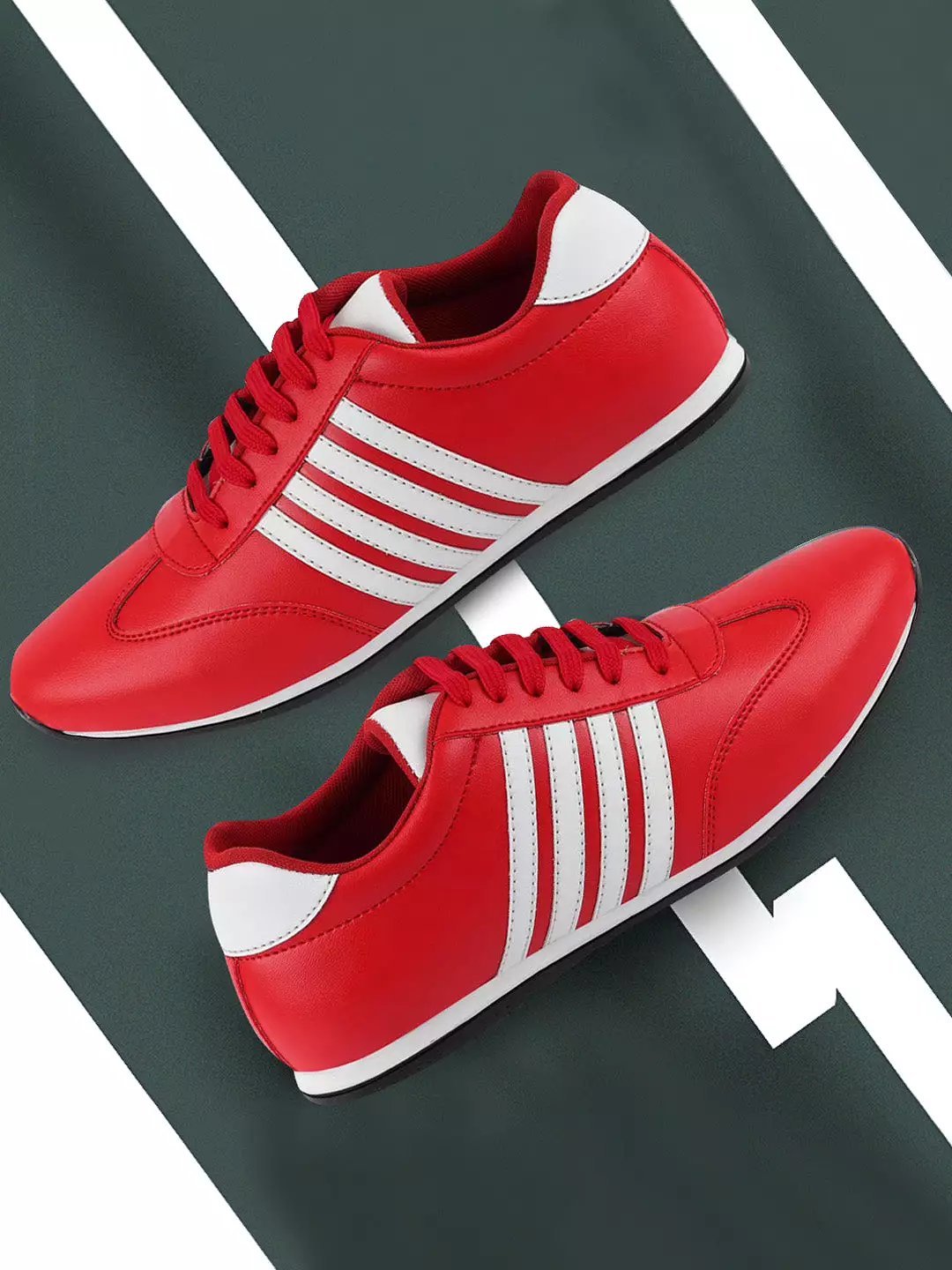 Men Red Classic Lace Up Sneakers