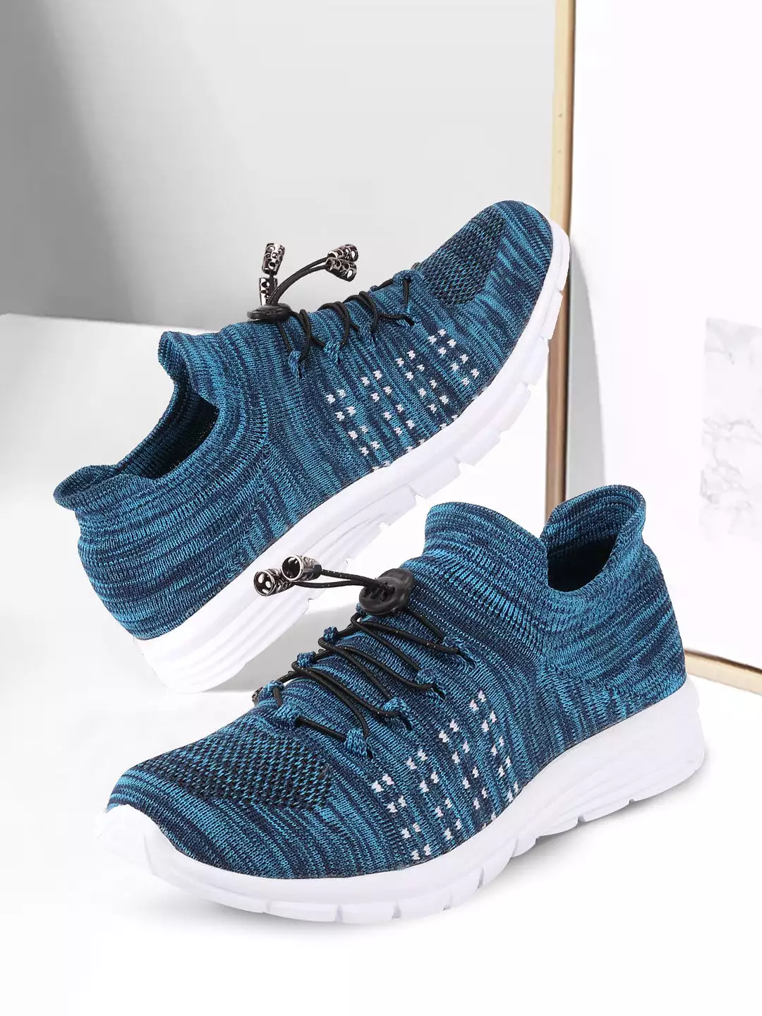 Men Sky Blue Sports Lace-Up Outdoor Running Shoes