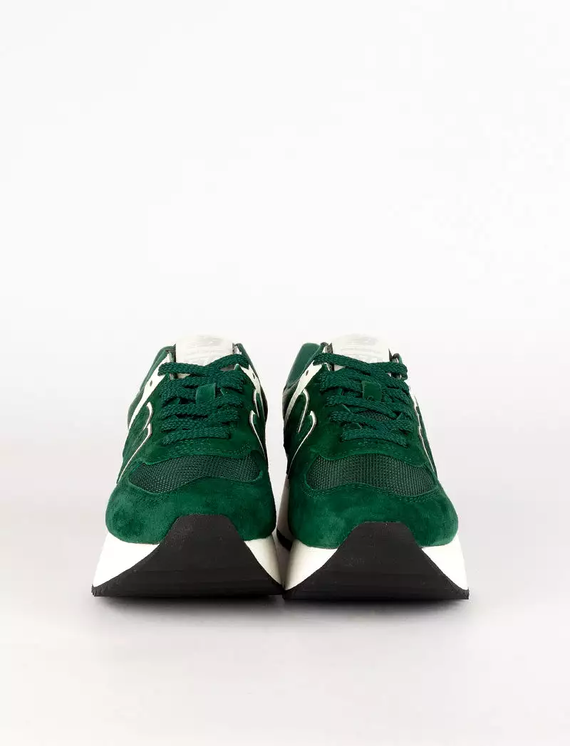 New Balance 574+ Trainers Green / White