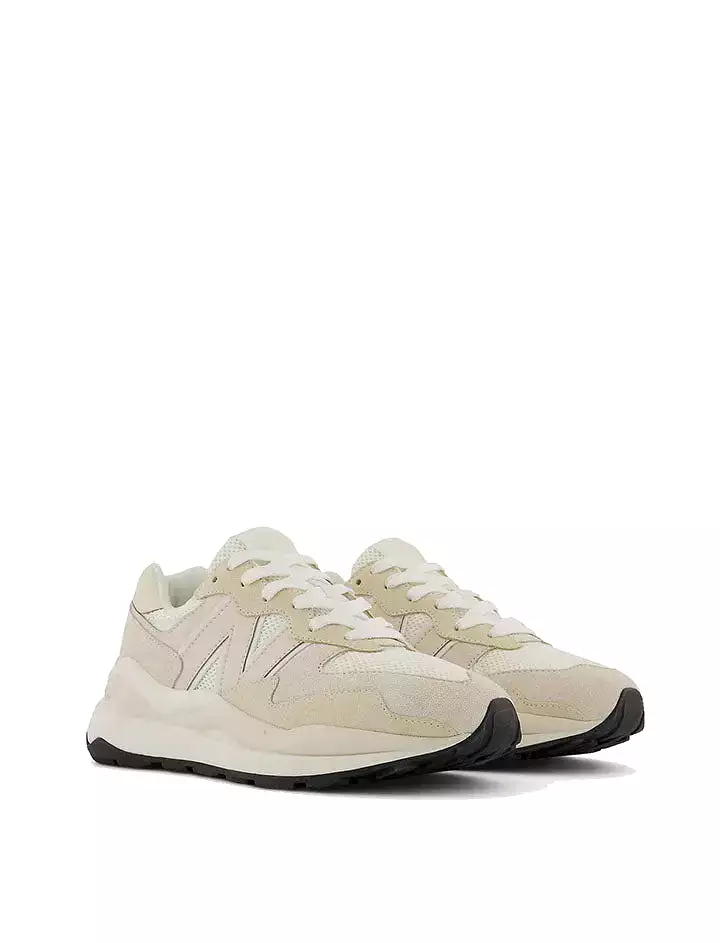 New Balance 57/40 Trainers Sea Salt / Calm Taupe