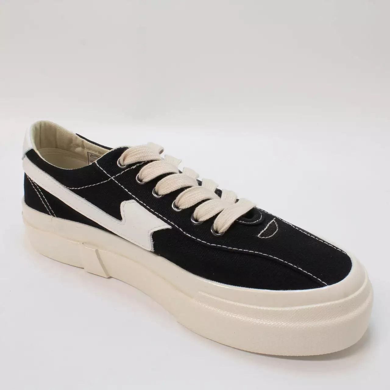 Odd Sizes - SWC Dellow SStrike Black White F - UK Sizes Right 5/Left 6