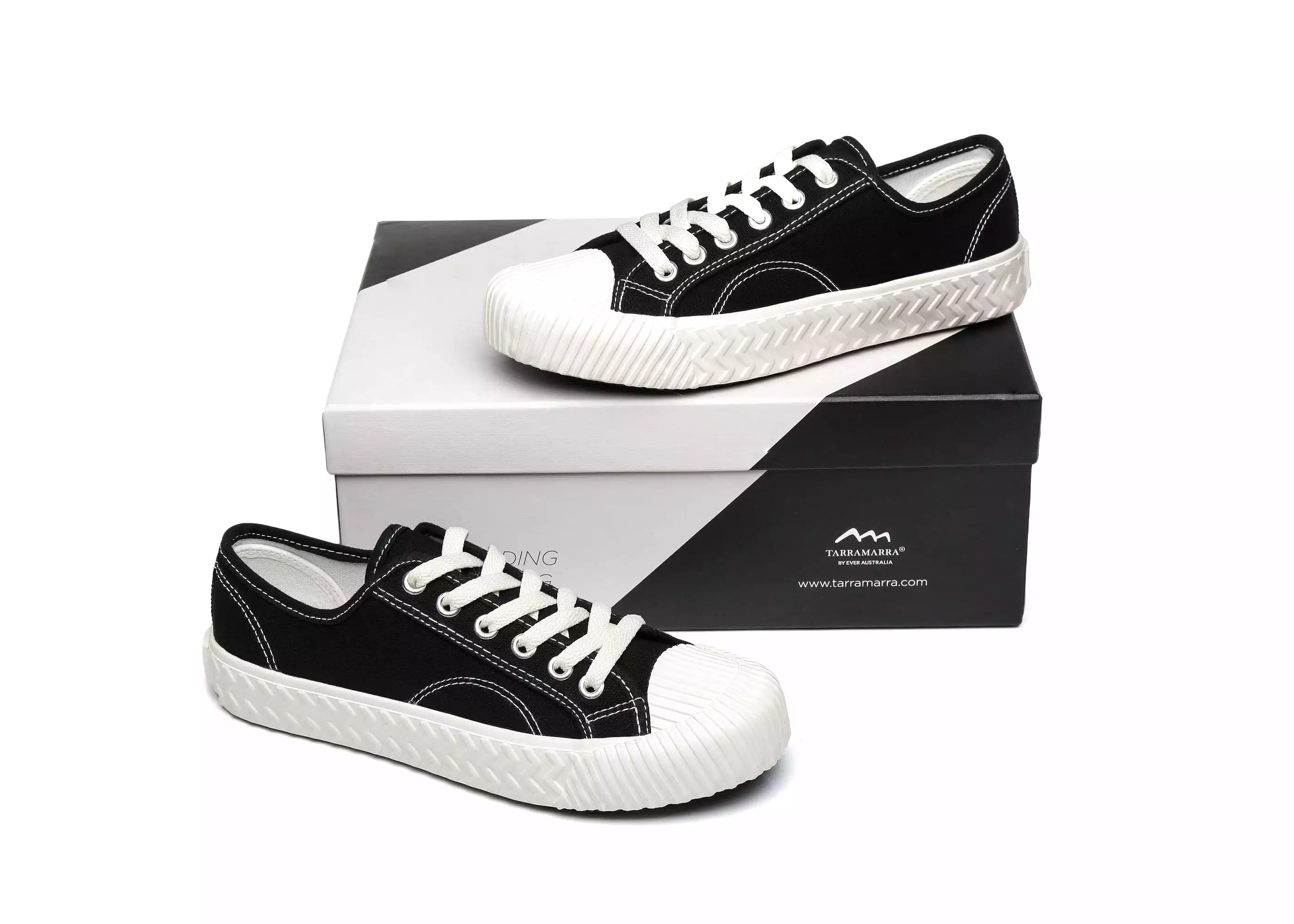 Tarramarra Women Sneakers Cracker