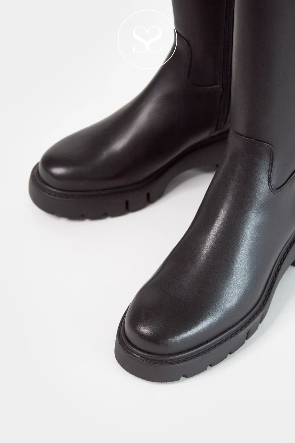 UNISA JACE BLACK LEATHER CHUNKY KNEE HIGH BOOTS