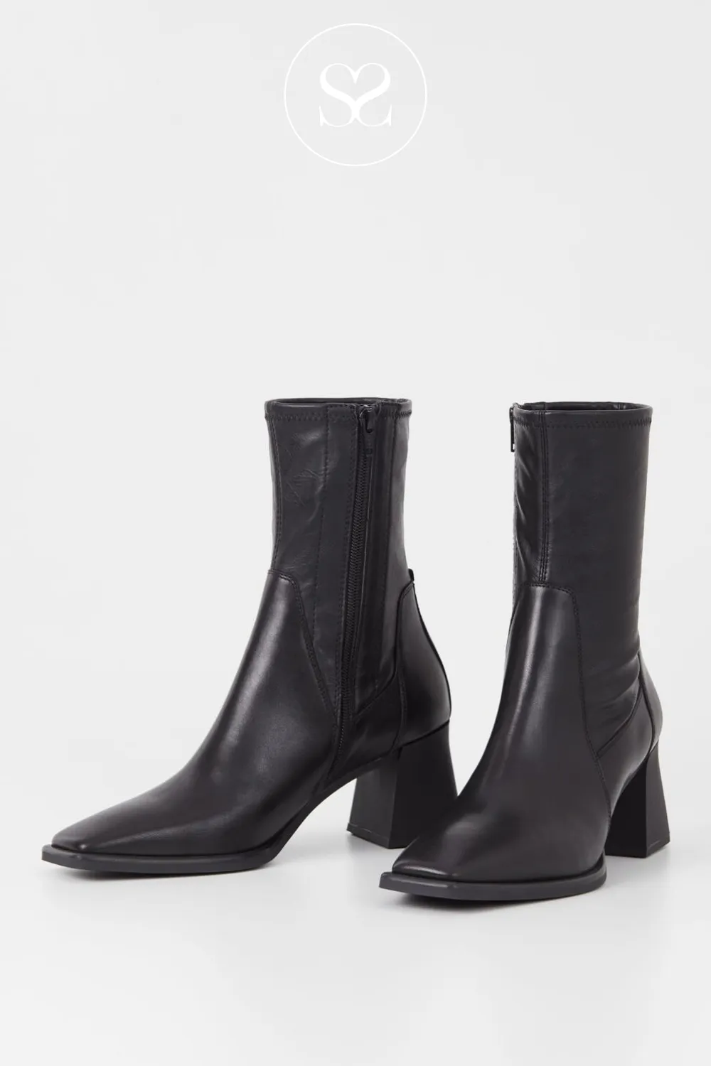 VAGABOND HEDDA 5602-302 BLACK LEATHER BLOCK HEEL SOCK BOOTS