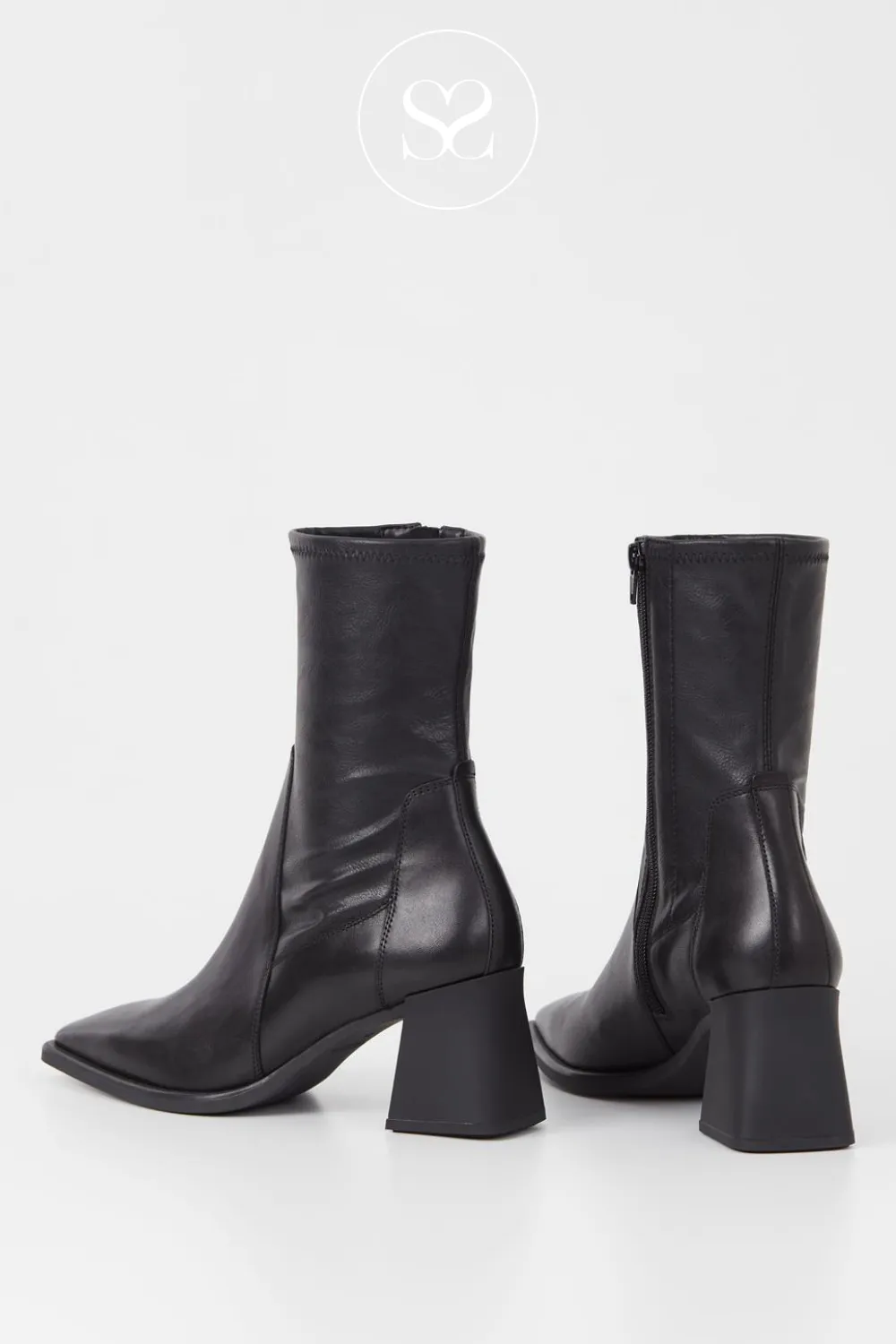 VAGABOND HEDDA 5602-302 BLACK LEATHER BLOCK HEEL SOCK BOOTS