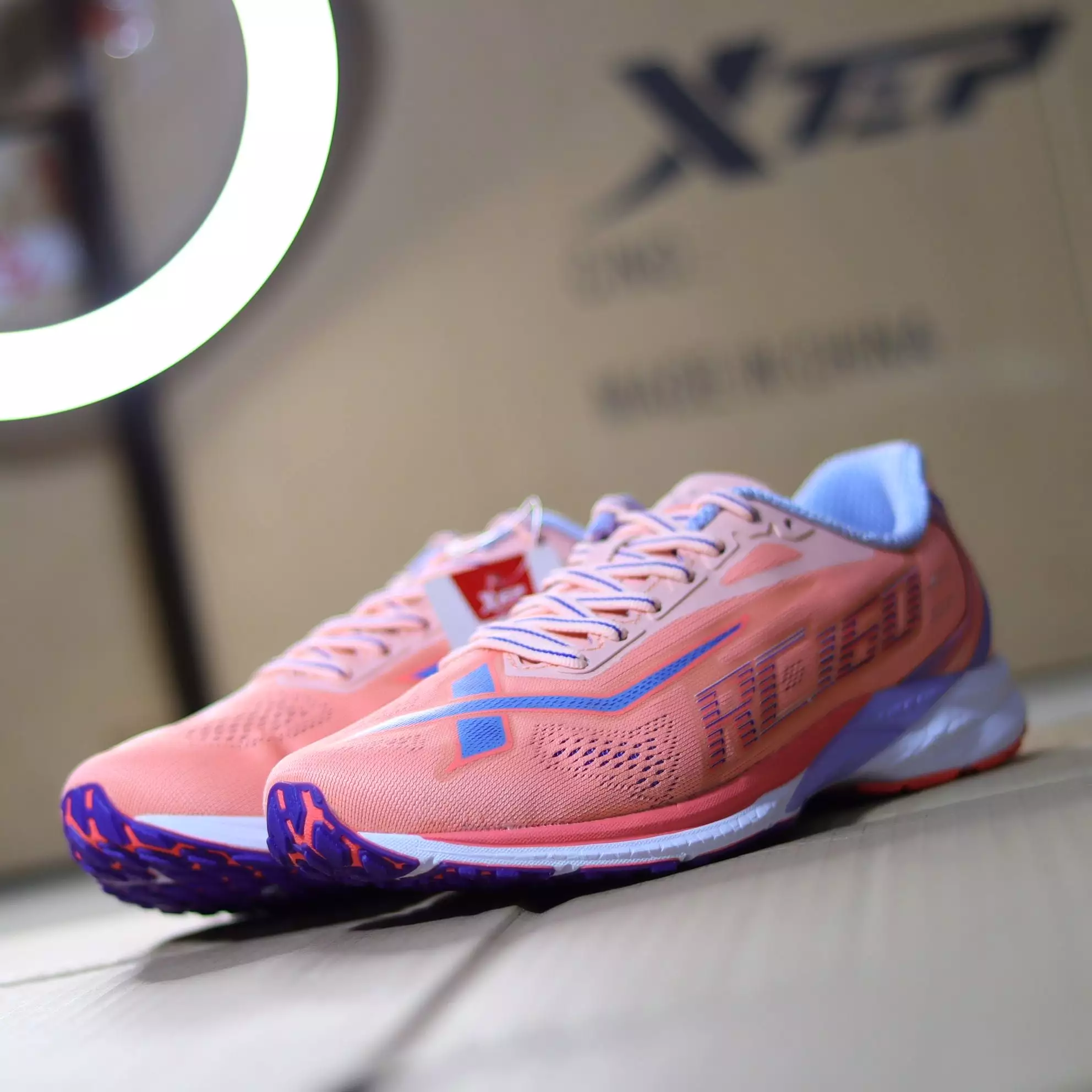 X33 - Women's Speed Running Shoe By Xtep